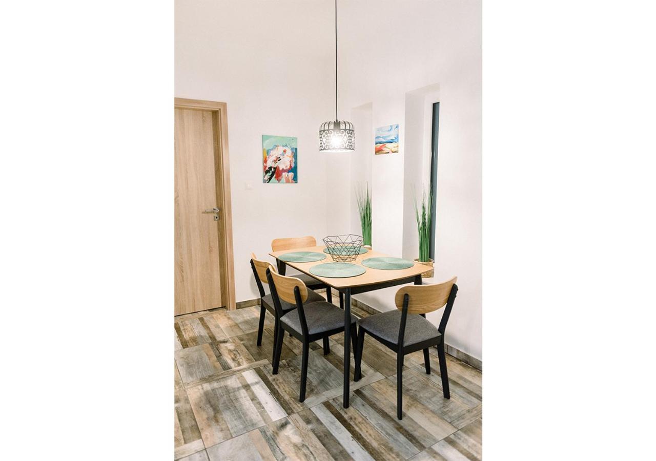 Royal 27 Apartman ケストヘイ エクステリア 写真